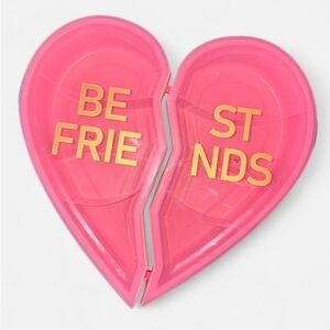 CWC Best friends snackle box